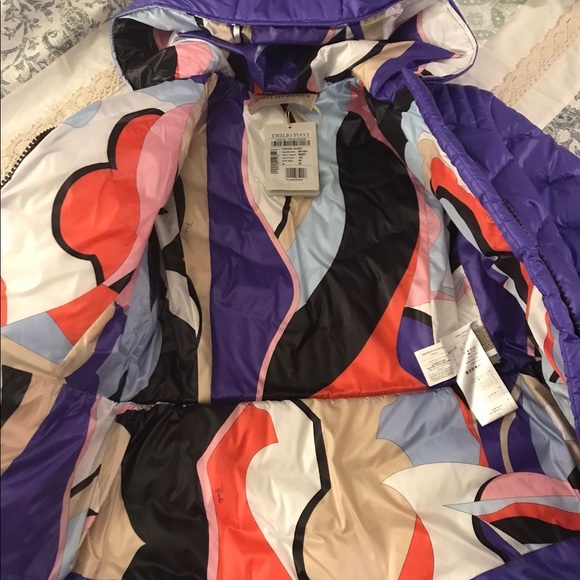 Emilio Pucci brand new jacket - Picture 2 of 3